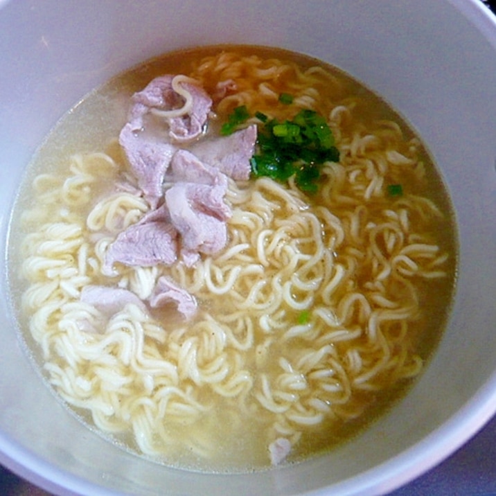 【うま塩】インスタントでうま塩ラーメン